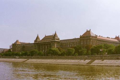 image002