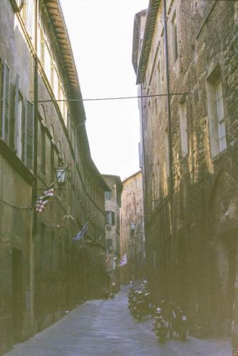 22 2201 IMG00020-2