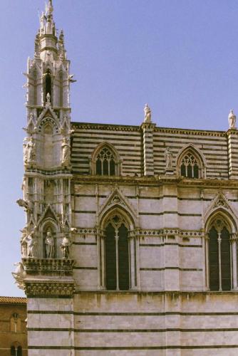 29 2201 IMG00028