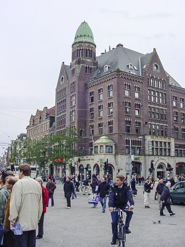 06 0210 DSC00085