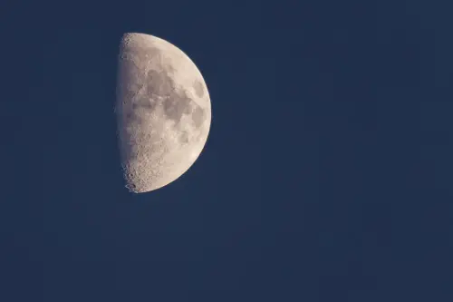 05 halbmond-mond-natur  T4A4866